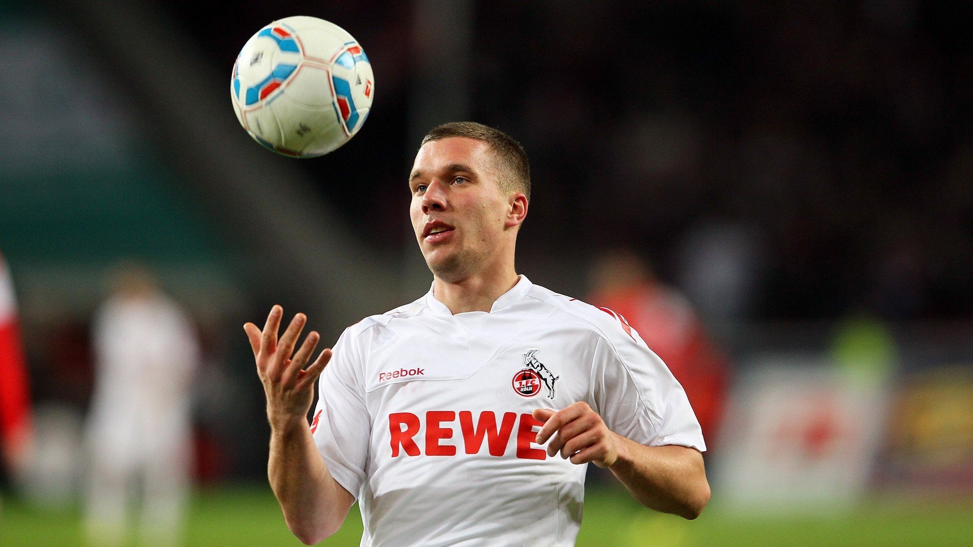 开云电竞入口-篮球青训项目加强体能与技巧结合，篮球青训训练内容